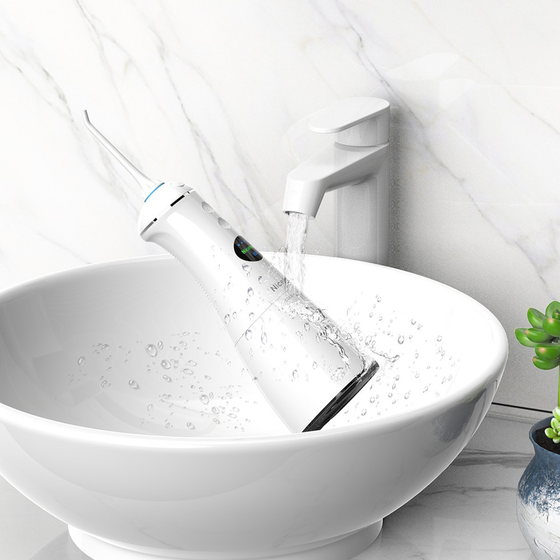 вода Flosser электрического двигателя 300ml бесшнуровая, 6 работая режимов водоструйное зубоврачебное Flosser